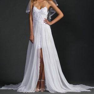 Gorgeous white lace chiffon wedding bridal dress